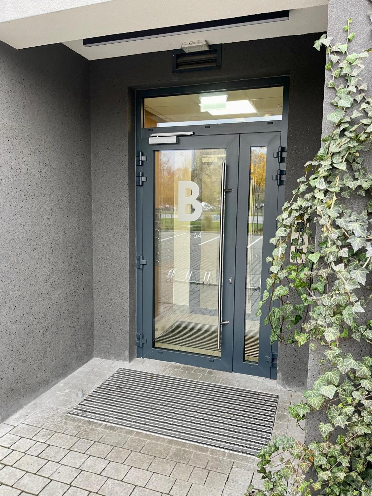Апартаменты Time&House Pileckiego Przy Centrum Onkologi I Klinice Novum Apartament Na Wylacznosc Pokoj,Sypialnia,Lozko, Lazienka,Kuchnia Варшава Экстерьер фото